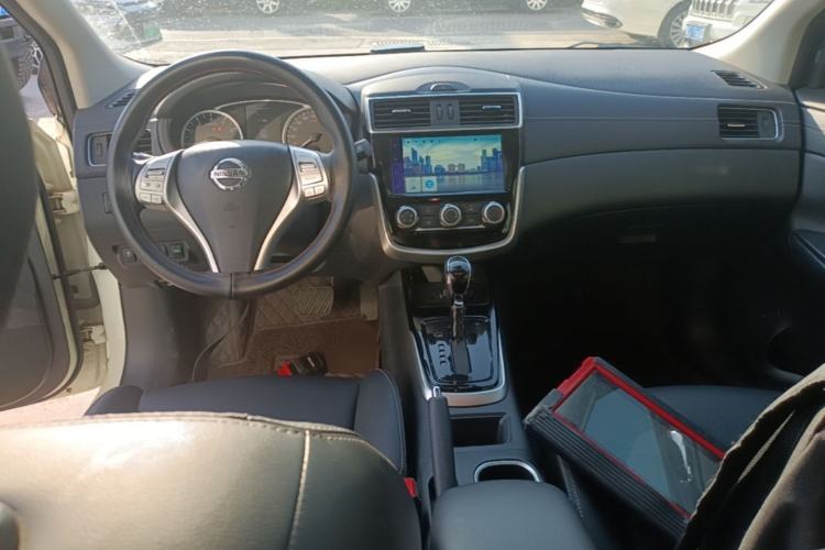 Used Nissan Tiida 2021 1.6L CVT Smart Drive Edition Center Console