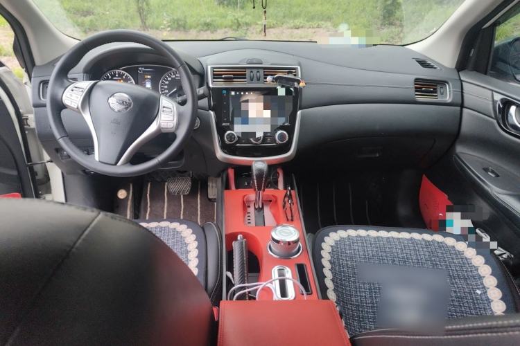 Used Nissan Tiida 2021 1.6L CVT Smart Drive Edition Center Console