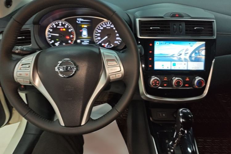 Used Nissan Tiida 2021 1.6L CVT Smart Drive Edition Center Console