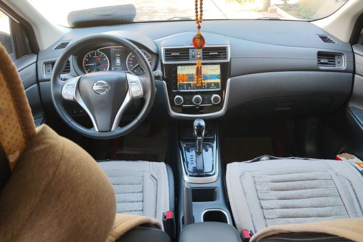 Used Nissan Tiida 2021 1.6L CVT Smart Drive Edition Center Console