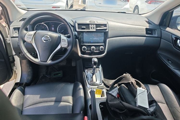 Used Nissan Tiida 2021 1.6L CVT Smart Drive Edition Center Console