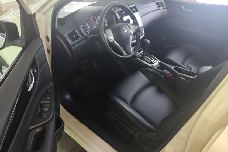Used Nissan Tiida 2021 1.6L CVT Cool Edition Driver Seat