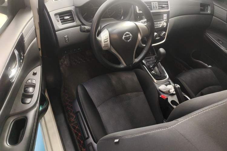 Used Nissan Tiida 2021 1.6L CVT Cool Edition Driver Seat