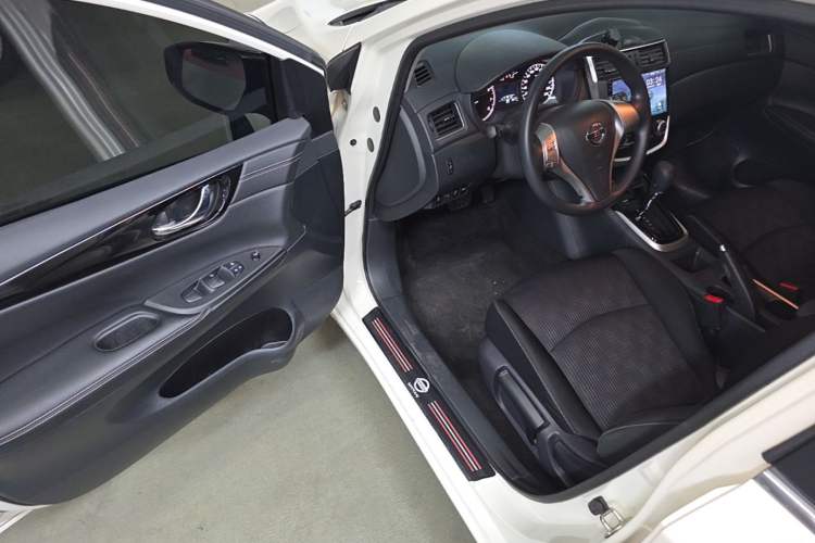 Used Nissan Tiida 2021 1.6L CVT Cool Edition Driver Seat