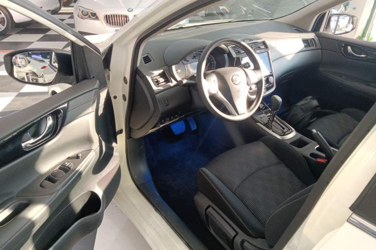 Used Nissan Tiida 2021 1.6L CVT Cool Edition Driver Seat