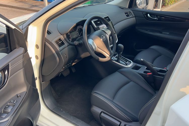 Used Nissan Tiida 2021 1.6L CVT Cool Edition Driver Seat