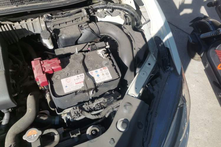 Used Nissan Tiida 2021 1.6L CVT Smart Drive Edition Engine Bay Left