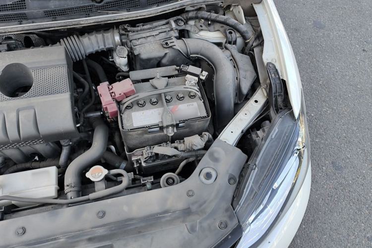Used Nissan Tiida 2021 1.6L CVT Cool Edition Engine Bay Left