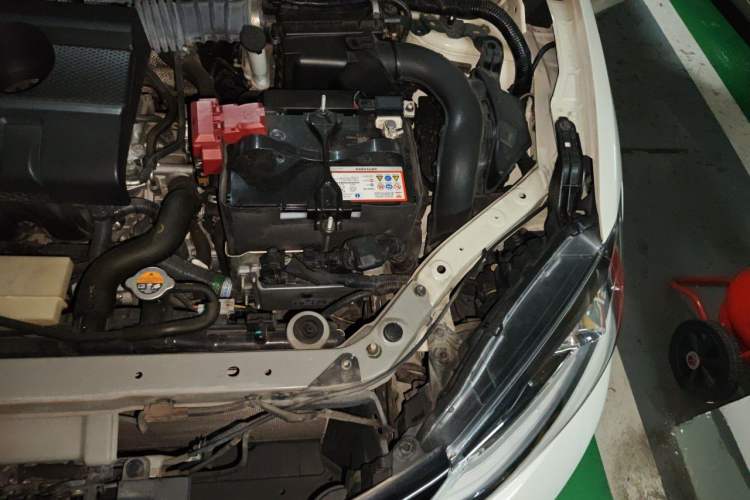 Used Nissan Tiida 2021 1.6L CVT Smart Drive Edition Engine Bay Left