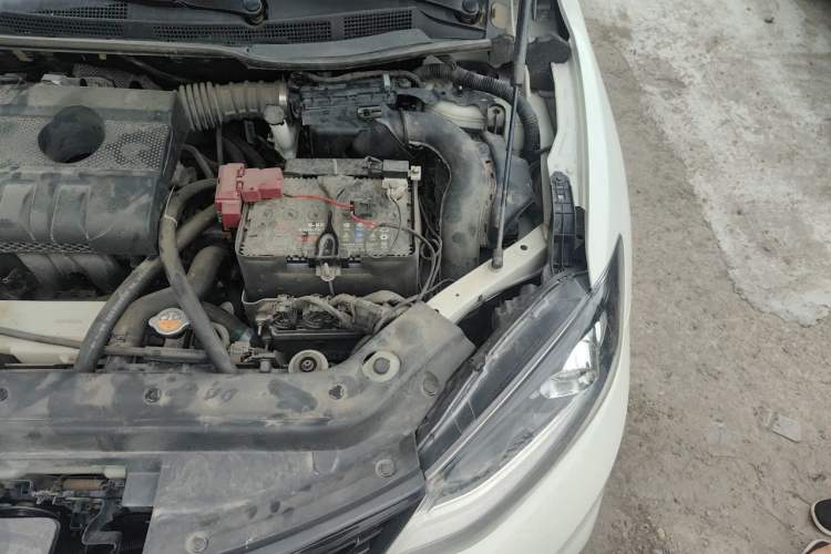 Used Nissan Tiida 2021 1.6L CVT Smart Drive Edition Engine Bay Left