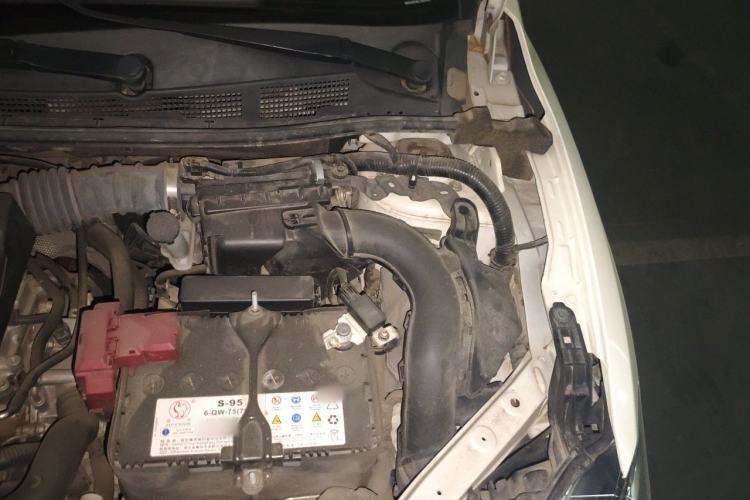 Used Nissan Tiida 2021 1.6L CVT Smart Drive Edition Engine Bay Left