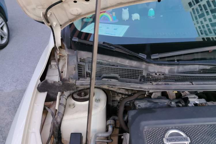 Used Nissan Tiida 2021 1.6L CVT Smart Drive Edition Engine Bay Right