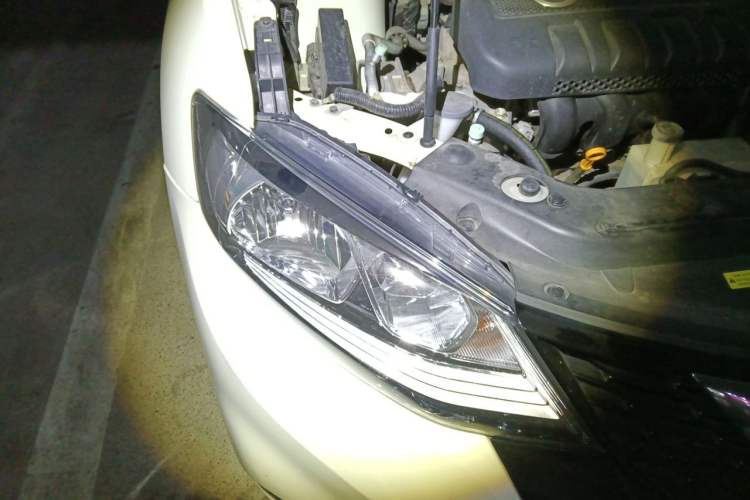 Used Nissan Tiida 2021 1.6L CVT Cool Edition Engine Bay Right