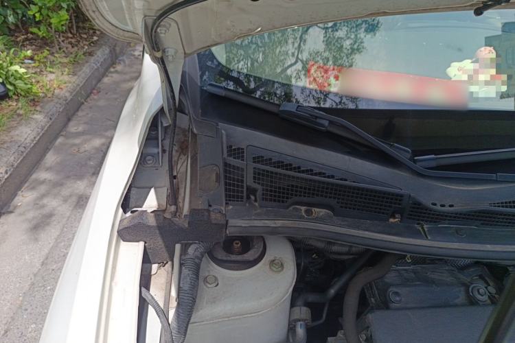 Used Nissan Tiida 2021 1.6L CVT Cool Edition Engine Bay Right