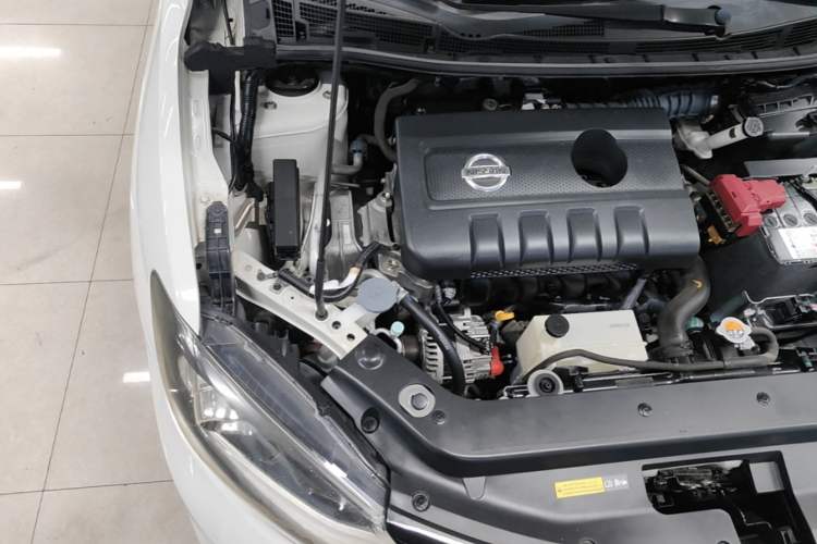 Used Nissan Tiida 2021 1.6L CVT Smart Drive Edition Engine Bay Right
