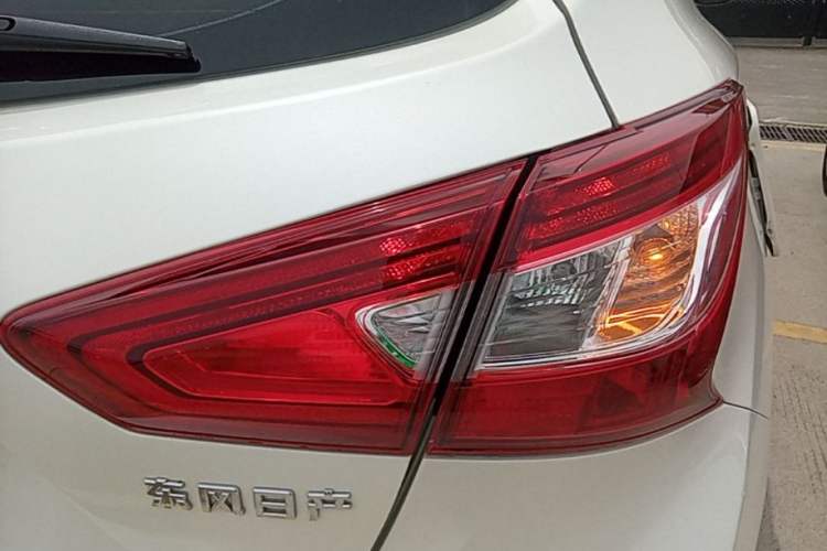 Used Nissan Tiida 2021 1.6L CVT Smart Drive Edition Exterior 3