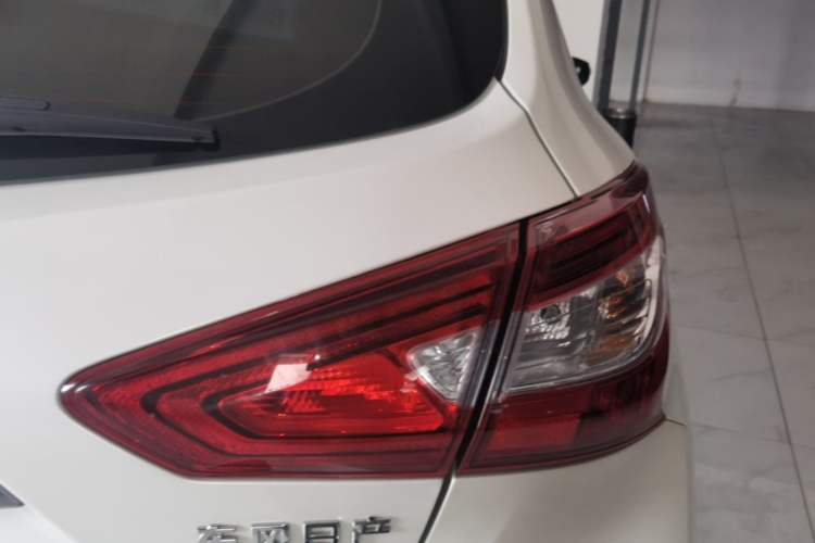 Used Nissan Tiida 2021 1.6L CVT Smart Drive Edition Exterior 3