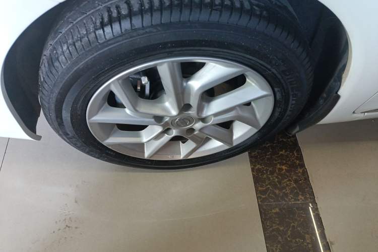Used Nissan Tiida 2021 1.6L CVT Smart Drive Edition Exterior 4