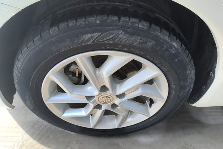 Used Nissan Tiida 2021 1.6L CVT Cool Edition Exterior 4