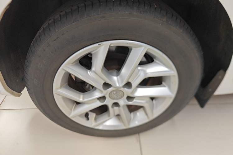 Used Nissan Tiida 2021 1.6L CVT Cool Edition Exterior 5