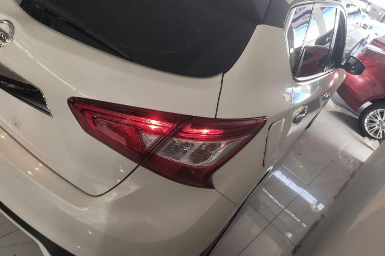 Used Nissan Tiida 2021 1.6L CVT Smart Drive Edition Exterior 5