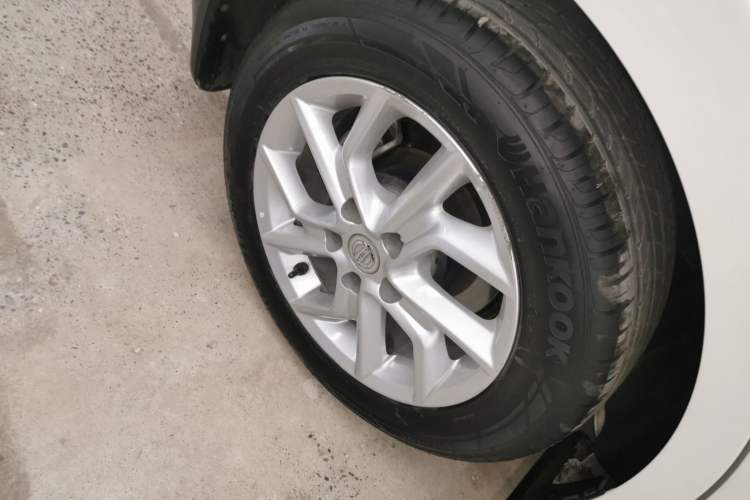 Used Nissan Tiida 2021 1.6L CVT Cool Edition Exterior 5