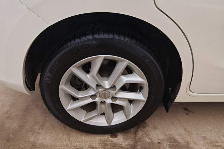 Used Nissan Tiida 2021 1.6L CVT Smart Drive Edition Exterior 5