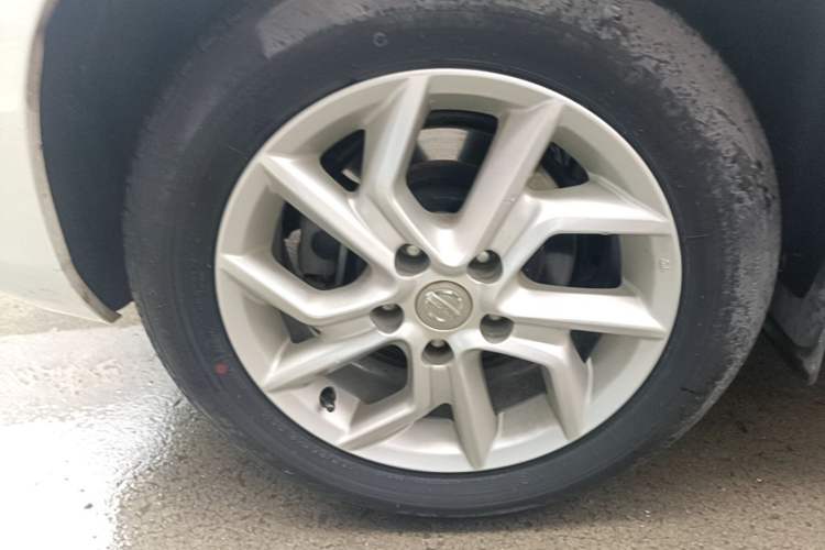 Used Nissan Tiida 2021 1.6L CVT Cool Edition Exterior 5