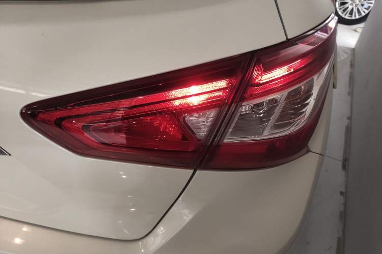 Used Nissan Tiida 2021 1.6L CVT Smart Drive Edition Exterior 6