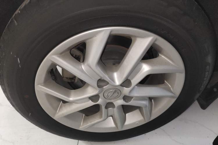 Used Nissan Tiida 2021 1.6L CVT Smart Drive Edition Exterior 8