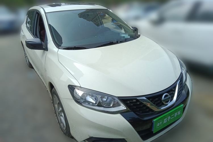 Used Nissan Tiida 2021 1.6L CVT Cool Edition Front Right 45 Deg