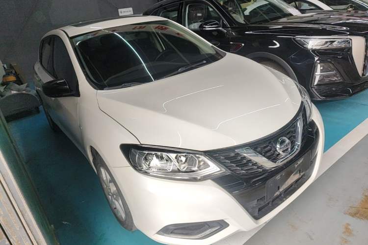 Used Nissan Tiida 2021 1.6L CVT Cool Edition Front Right 45 Deg