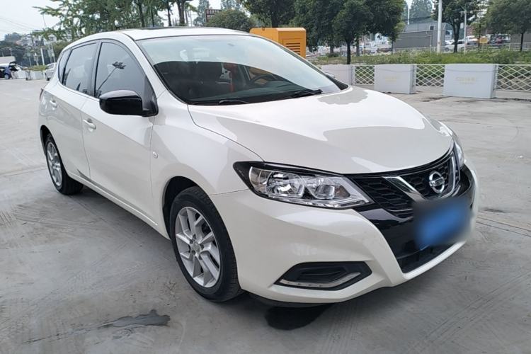 Used Nissan Tiida 2021 1.6L CVT Cool Edition Front Right 45 Deg