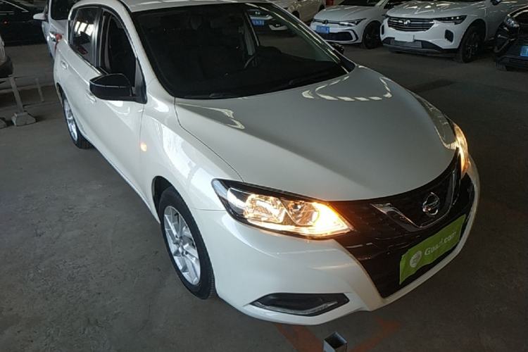 Used Nissan Tiida 2021 1.6L CVT Cool Edition Front Right 45 Deg