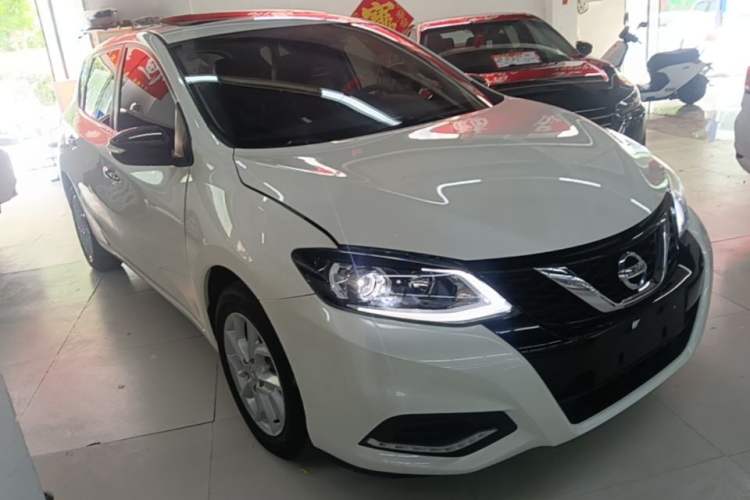 Used Nissan Tiida 2021 1.6L CVT Smart Drive Edition Front Right 45 Deg