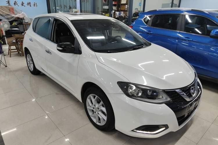 Used Nissan Tiida 2021 1.6L CVT Smart Drive Edition Front Right 45 Deg