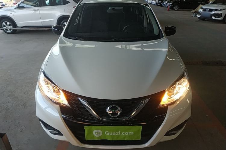 Used Nissan Tiida 2021 1.6L CVT Cool Edition Front