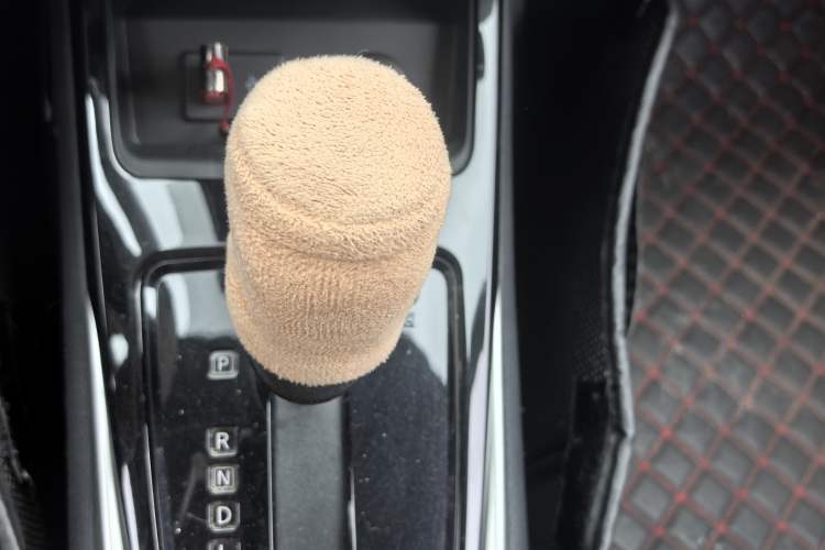 Used Nissan Tiida 2021 1.6L CVT Smart Drive Edition Gear Lever