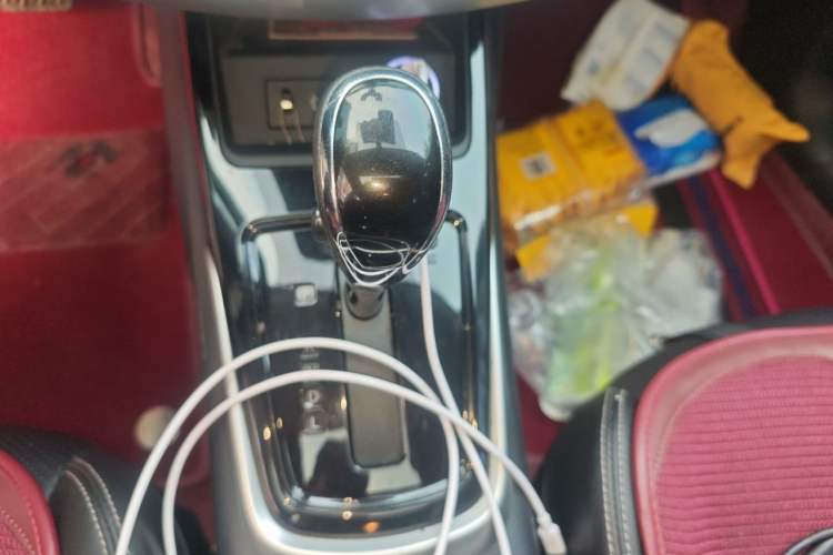 Used Nissan Tiida 2021 1.6L CVT Smart Drive Edition Gear Lever