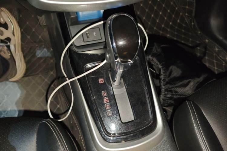 Used Nissan Tiida 2021 1.6L CVT Smart Drive Edition Gear Lever