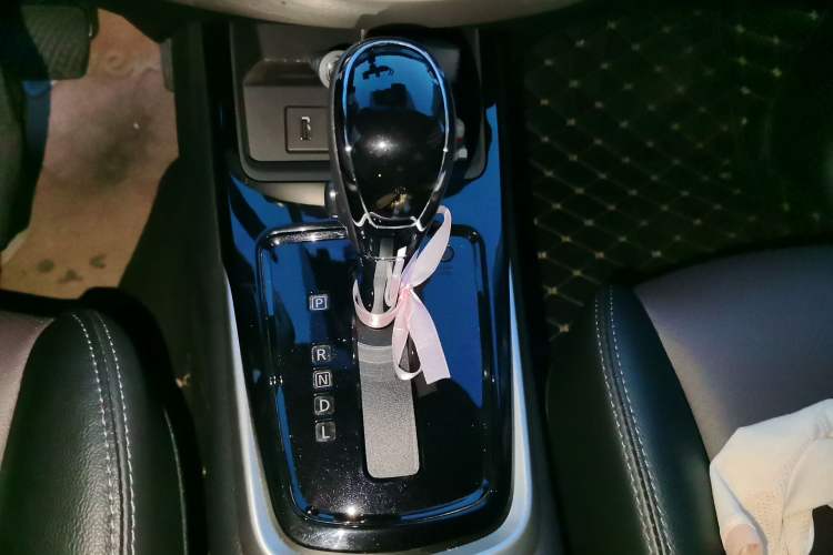 Used Nissan Tiida 2021 1.6L CVT Smart Drive Edition Gear Lever