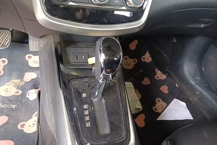 Used Nissan Tiida 2021 1.6L CVT Smart Drive Edition Gear Lever