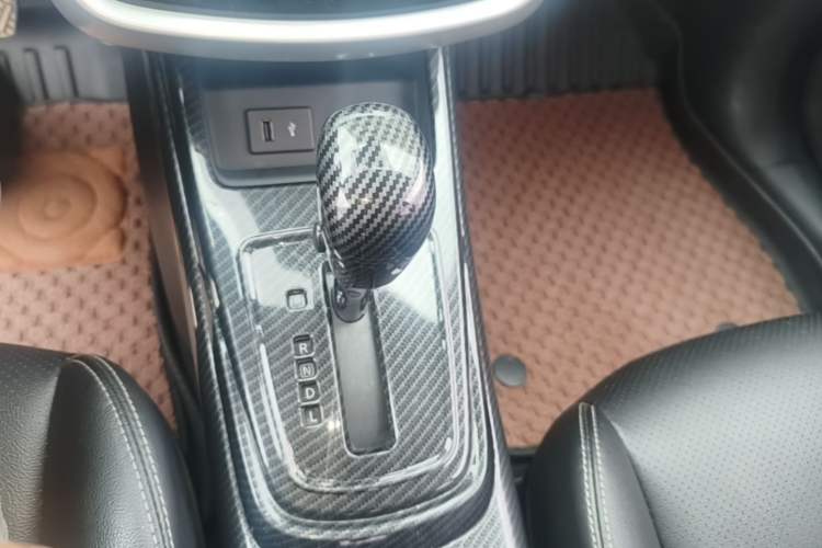 Used Nissan Tiida 2021 1.6L CVT Smart Drive Edition Gear Lever