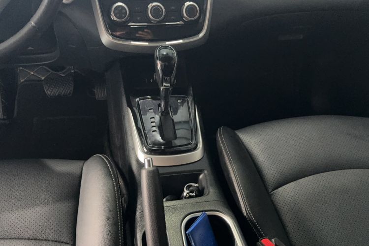 Used Nissan Tiida 2021 1.6L CVT Smart Drive Edition Gear Lever