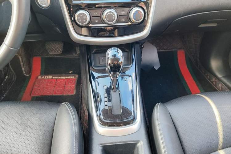 Used Nissan Tiida 2021 1.6L CVT Smart Drive Edition Gear Lever