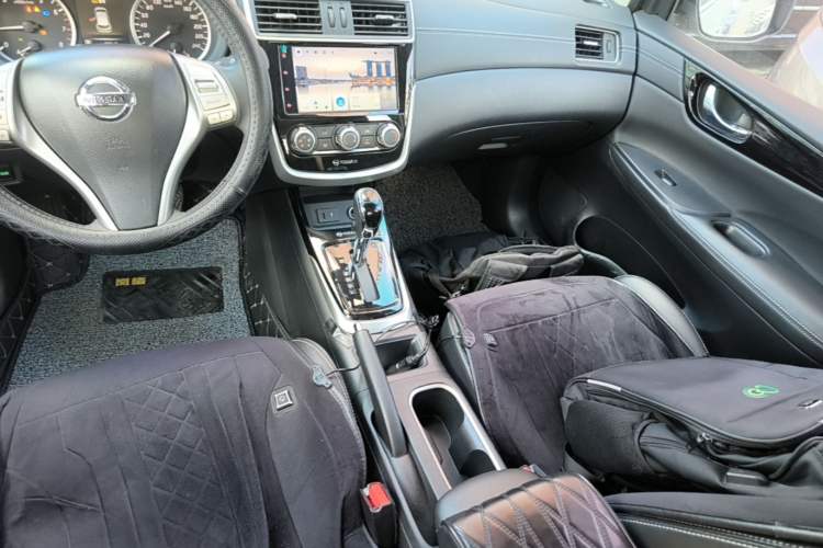 Used Nissan Tiida 2021 1.6L CVT Smart Drive Edition Gear Lever