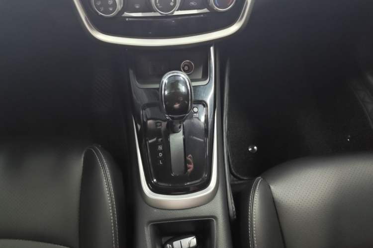 Used Nissan Tiida 2021 1.6L CVT Smart Drive Edition Gear Lever