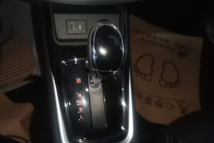 Used Nissan Tiida 2021 1.6L CVT Smart Drive Edition Gear Lever