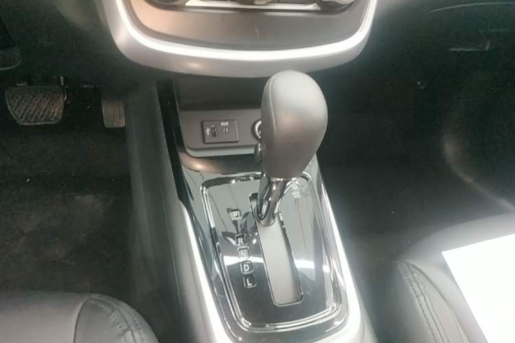 Used Nissan Tiida 2021 1.6L CVT Smart Drive Edition Gear Lever