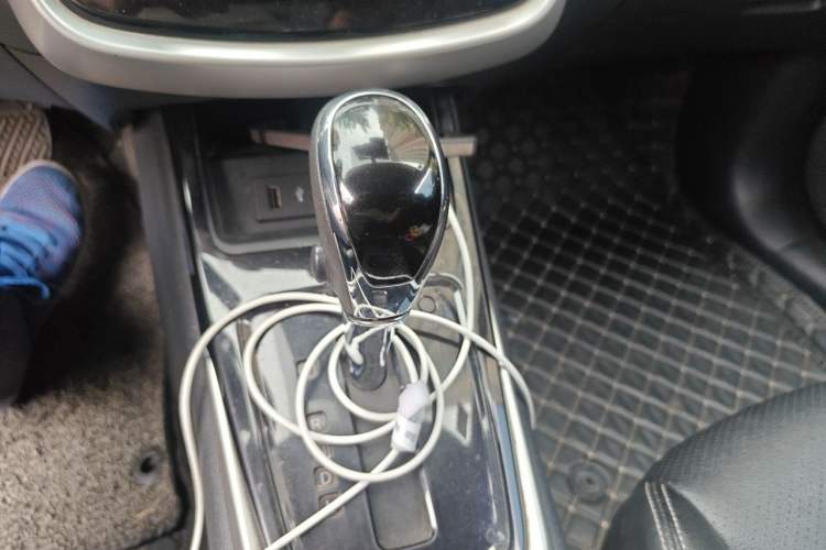 Used Nissan Tiida 2021 1.6L CVT Smart Drive Edition Gear Lever